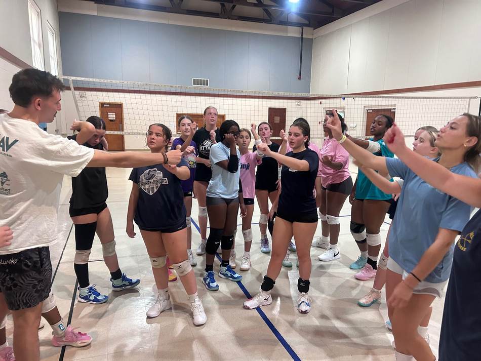 Athletes working through a drill at a Coach Nahla practice